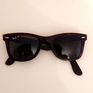 Polarized Wayfarer Ray-ban Sunglasses